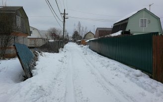 Последний раз почистили снег.